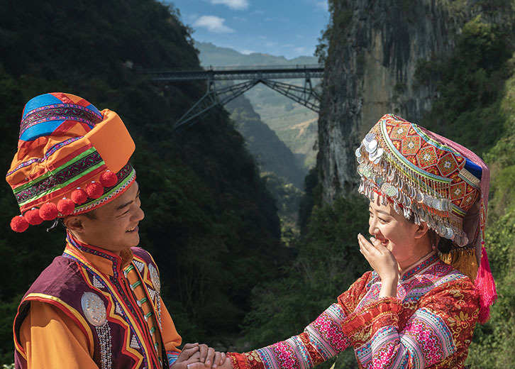 Yunnan-Vietnam Herringbone Bridge Railway Yunnan-Vietnam Herringbone Bridge Railway
