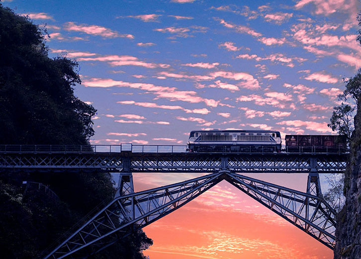 Yunnan-Vietnam Herringbone Bridge Railway Yunnan-Vietnam Herringbone Bridge Railway