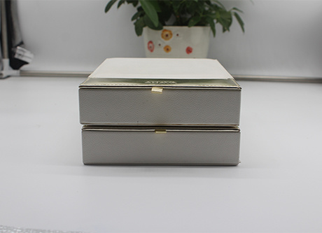Cosmetic Box