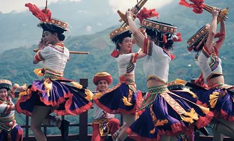 Tuyển dụng chuyên gia