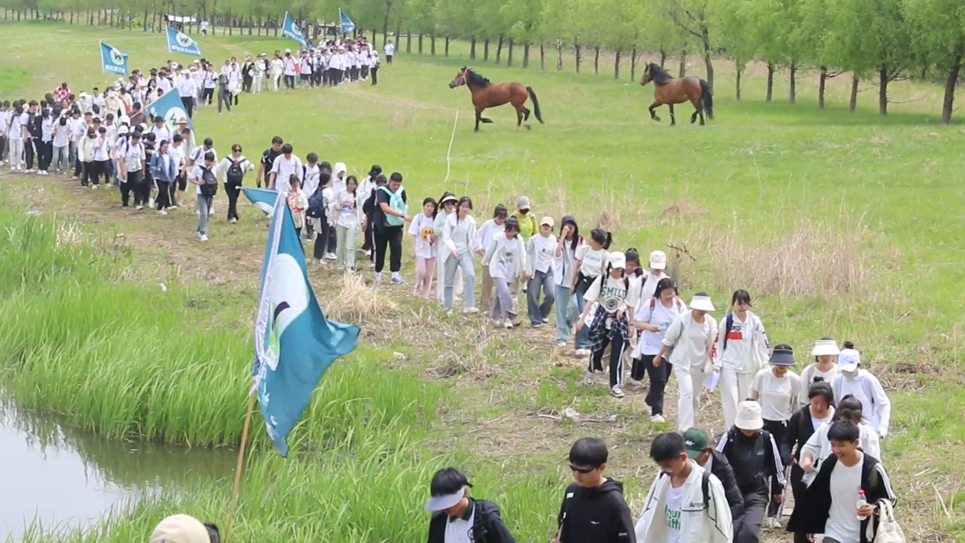 跃动青春 魅力徒步 | 万邦学校第十八届徒步旅行与大自然对话